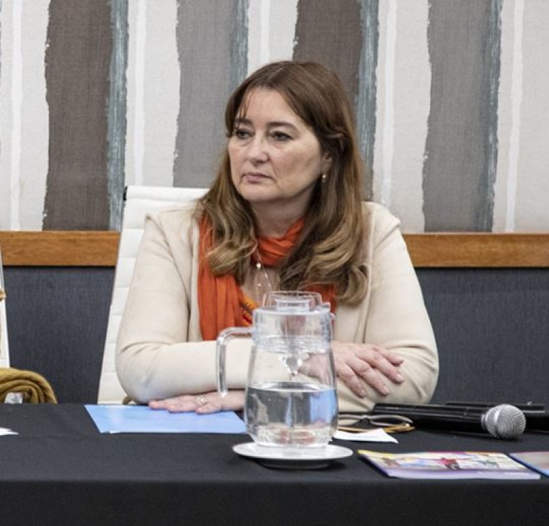 Capuano fue convocada por Pami pero dijo que �sin ostentar cargo�